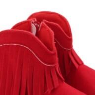 botas-de-bebe-vintage-com-sola-antiderrapante-para-inverno