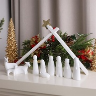 Conjunto de Presépio de Natal com 11 Estatuetas em Resina Branca - Decoração Religiosa Elegante - imagem 4