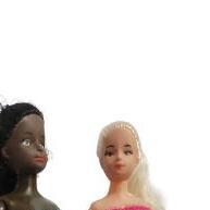 Kit 2 Bonecas Debby: Diversão Negra e Branca! - imagem 2