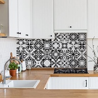 Adesivo de Azulejo Preto e Branco Évora 15x15 cm | 18 Unidades | Transforme Sua Parede com Estilo Clássico - imagem 4