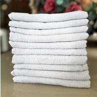 Kit 10 Panos de Chão Branco 40x65 cm – Algodão Grosso, Alta Absorção, Ideal para Limpeza Pesada e Superfícies Delicadas - imagem 3