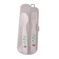 Kit Talheres Infantis com Estojo Branco Turminha Guará - Segurança e Diversão na Alimentação - imagem 3