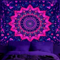 Tapeçaria de Mandala UV Reativa - Arte de Parede Brilhante no Escuro 149x129cm - imagem 1