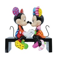 Estatueta Disney Britto Mickey e Minnie Amor no Banco do Parque - 16 cm - Coleção Exclusiva - imagem 2