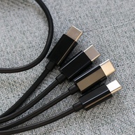 Cabo USB-C 4 em 1: Carregue Vários Dispositivos! - imagem 4