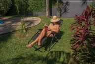 cadeira-conforto-e-estilo-a-qualquer-sevilha-aco-para-reclinavel-em-ambiente-preta-a