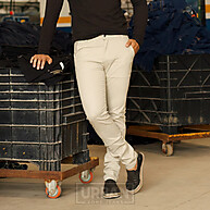 calca-alfaiataria-slim-com-elastano-conforto-e-estilo