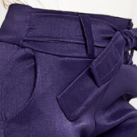 Calça Feminina Bengaline Cintura Alta: Modelagem Perfeita Com Laço - imagem 1