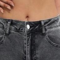 Calça Flare Empina Bumbum: Seu Jeans Perfeito! - imagem 1