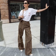 Calça Leopardo Lovito: Estilo Casual e Moderno - imagem 1
