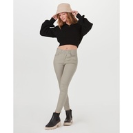 Calça Skinny Jeans: Conforto e Estilo! - imagem 1