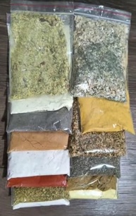 Kit com 17 Temperos e Condimentos Naturais | Pimenta, Caldos, Especiarias, Ervas Secas – Ideal para Culinária do Dia a Dia - imagem 3