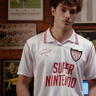 Camisa Sevilla Retrô Maradona: Celebre o Ídolo! - imagem 1