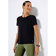 Camiseta Esportiva Hering: Treine Livre e Sem Rugas! - imagem 1