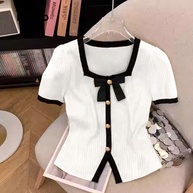 Camiseta Lovito: Estilo Casual e Colorido - imagem 1