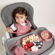 Copo de Silicone com Canudo Infanti Snack Piccolo Rosa - Seguro, Prático e Versátil - imagem 3