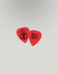 capa-exclusivos-dura-de-edicao-a-graffin-com-bad-memorias-brindes-paradoxo-religion-punk-greg-a