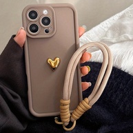 Capa iPhone Coração 3D: Estilo e Proteção! - imagem 1