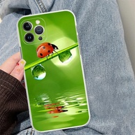 Capa iPhone Ladybug: Proteção e Estilo! - imagem 4