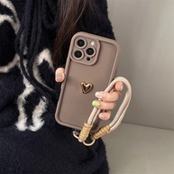 Capa iPhone Coração 3D: Estilo e Proteção! - imagem 4
