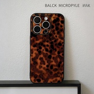 Capa iPhone Estampa Tartaruga: Elegância e Proteção - imagem 4