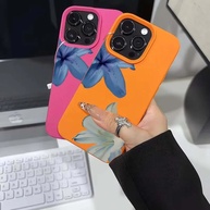 Capa iPhone Flores Azuis: Elegância e Proteção - imagem 4