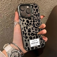 Capa Protetora iPhone: Design e Segurança! - imagem 4