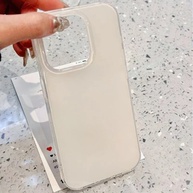 Capa iPhone: Creme Brilhante e Proteção Total - imagem 4