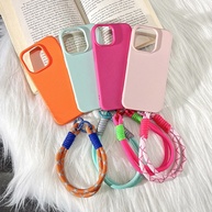 Capinha iPhone: Textura Premium e Pulseira! - imagem 4