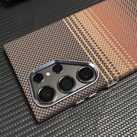 Capinha MagSafe Galaxy: Fibra de Carbono e Proteção - imagem 4