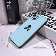 Capinha iPhone: Estilo e Proteção Black Skull - imagem 4