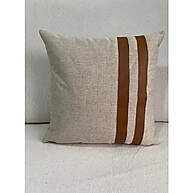 Capa de Almofada 2 Faixas Linho com Couro Caramelo 45x45cm - imagem 3