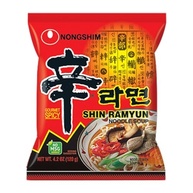 Caixa de Lamen Coreano Shin Ramyun Picante Carne e Legumes 100g - 20 Unidades - imagem 4