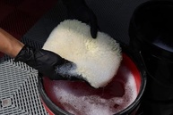 Kit 2 Luvas de Lavagem de Carro em Lã: Limpeza Impecável Sem Arranhões - imagem 3