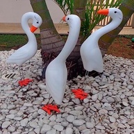 Trio de Garças Brancas em Cerâmica Decorativas - Enfeite Elegante para Casa e Jardim - imagem 5