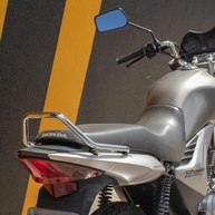 Alça Traseira Alta Reta para Honda CG Titan 150 (09-13) e Fan 125/150 (09-13) - Segurança e Estilo! - imagem 4