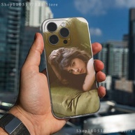 Capinha iPhone: Clairo – Proteção e Estilo! - imagem 2