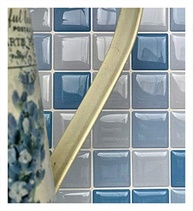 Pastilha Adesiva Azul Claro Resinada - Kit 4 Placas | Transforme Ambientes com Facilidade - imagem 4