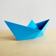 Estatueta Barquinho Origami M em Azul Claro - Arte 3D Moderna para Decoração - imagem 4