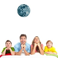 Adesivo de Parede Lua Cheia Fluorescente 12 cm - Efeito Lunar Verde para Decoração de Quarto Infantil - imagem 4