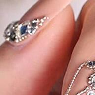 cola-esmalte-poderosa-unhas-perfeitas-sem-lavagem