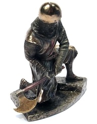 Cavaleiro Medieval Templário com Machado - Ação e História em Sua Casa - imagem 3