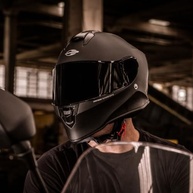 Capacete Mormaii New Pro Preto Fosco: Segurança e Estilo com Viseiras Fumê e Transparente - imagem 5