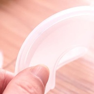 Copo de Amamentação em Silicone - 4 Unidades com Tampa | Coleta Automática e Antivazamento para Mães Modernas - imagem 4