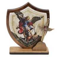 Adorno Mesa São Miguel Arcanjo com Espada - Escudo Religioso em Madeira - imagem 2