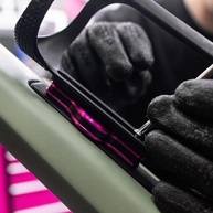 Muc-Off Suporte AirTag para Bicicleta: Segurança Antirroubo com Estilo e Proteção - imagem 4