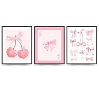 Conjunto de 3 Pôsteres Coquette com Laço Rosa - Arte de Parede para Decoração Feminina - imagem 2