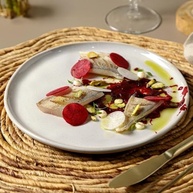 com-porto-sobremesa-e-a-mesa-pratos-de-glam-conjunto-sua-seguranca-elegancia-6-bio-para-brasil-a