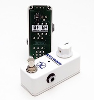 Pedal Keeley Katana Clean Boost Mini: Potencialize Seu Som com Clareza Impecável - imagem 3