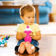 Munchkin® Copo Infantil Click Lock™ com Canudo Flexível Rosa 265ml - Seguro, Sem Vazamentos e Livre de BPA - imagem 3